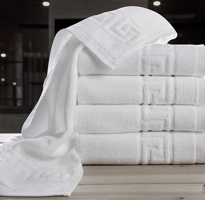Comfort Hotel Luxury Jacquard White Bath Towel Set 100% Cotton Large Beach Towel for OEM