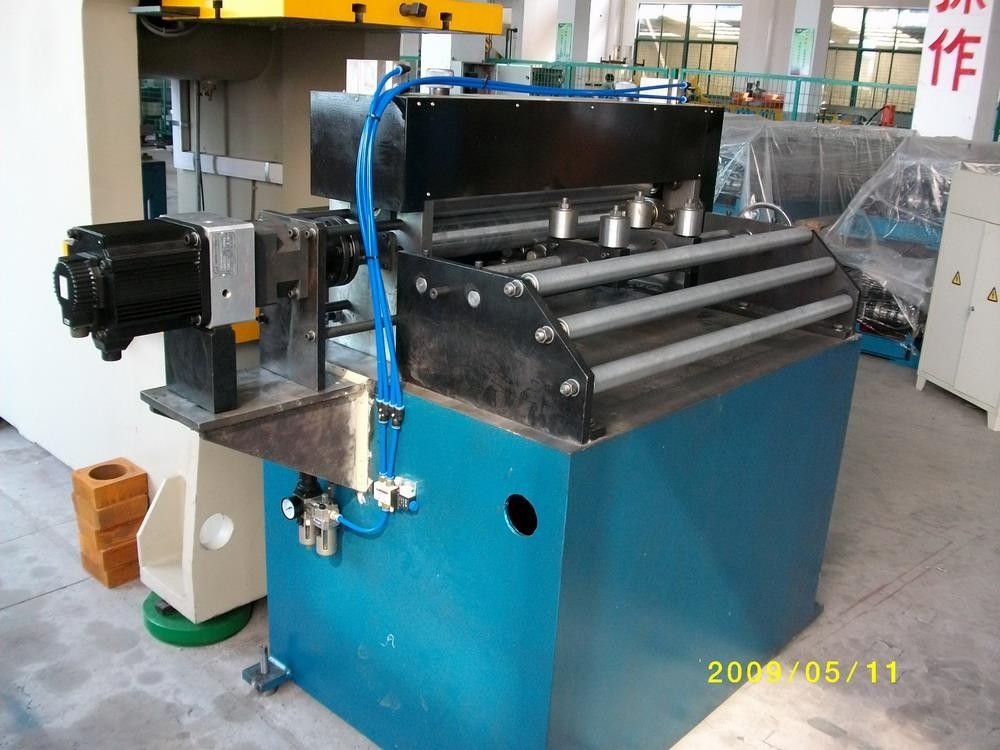 High Pressure Punching Metal Door Frame Roll Forming Machine Approved CE