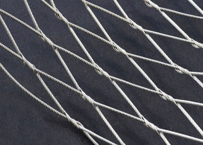 2.0mm 35*35mm Stainless Steel Ferrule Mesh Black Zoo Netting