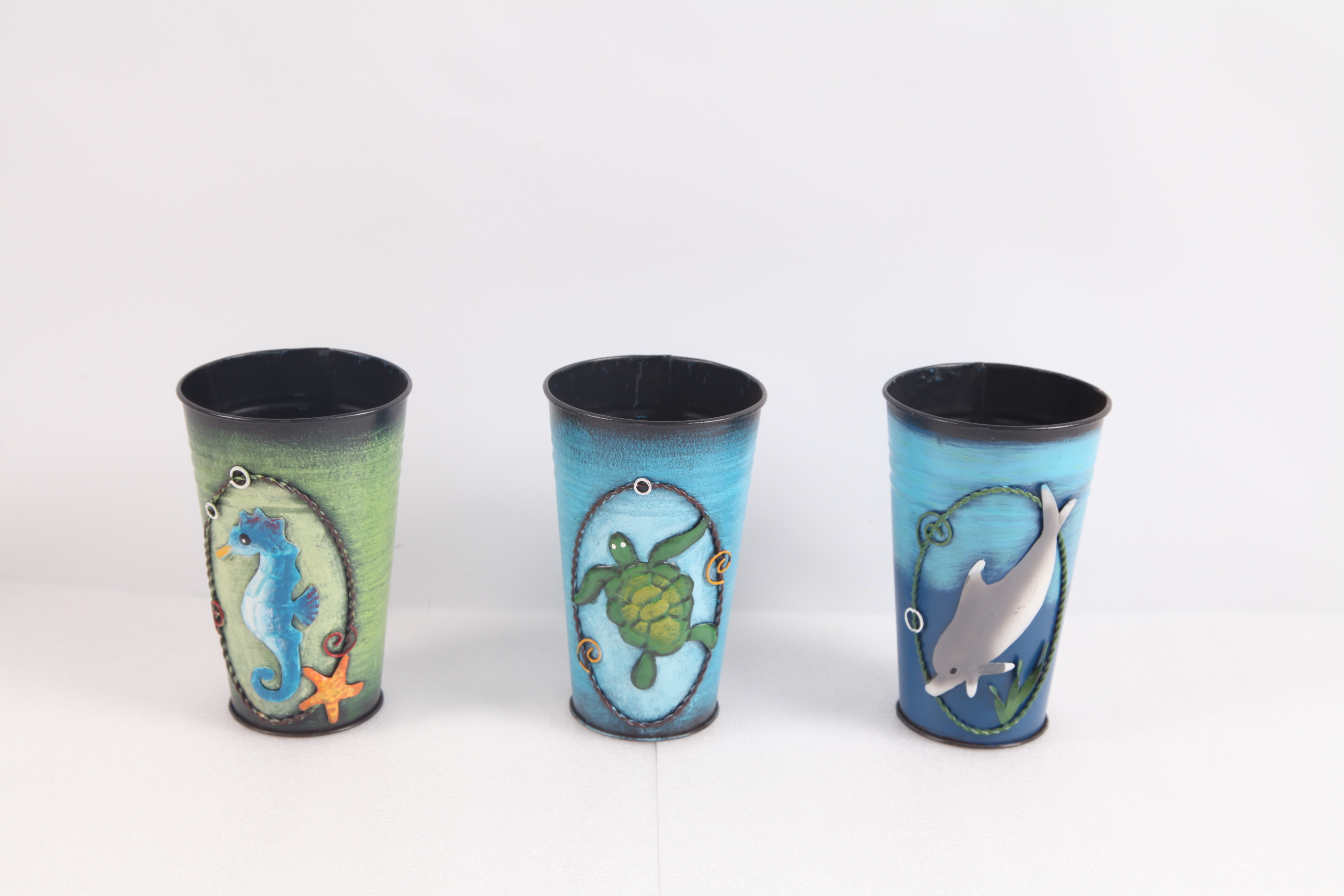 Indoor Vintage Iron Metal Handmade Vase Customizable Marine Animal Series Seahorse Turtle Dolphin