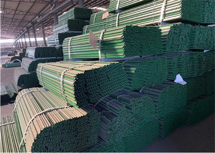5ft Painted Green Color 2.05kg/M Metal Star Pickets