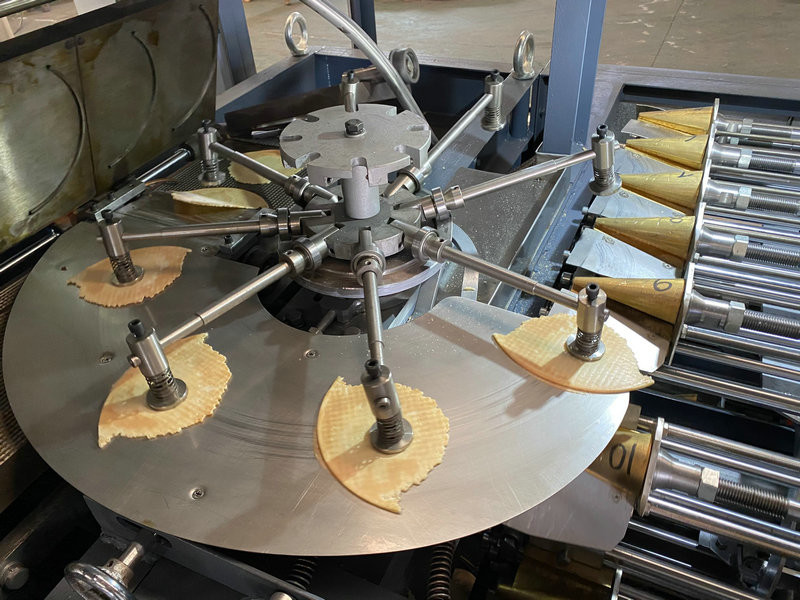3.37kw 4000 pcs/h 5000 pcs/h Sugar Cone Making Machine