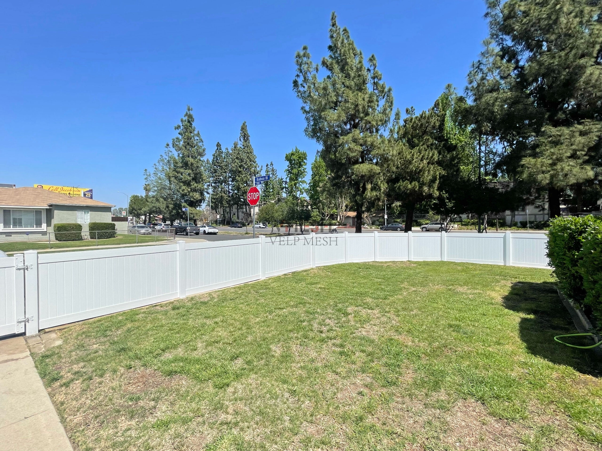 Easy Installation White Outdoor Vinyl Fence Beautiful Long Lasting