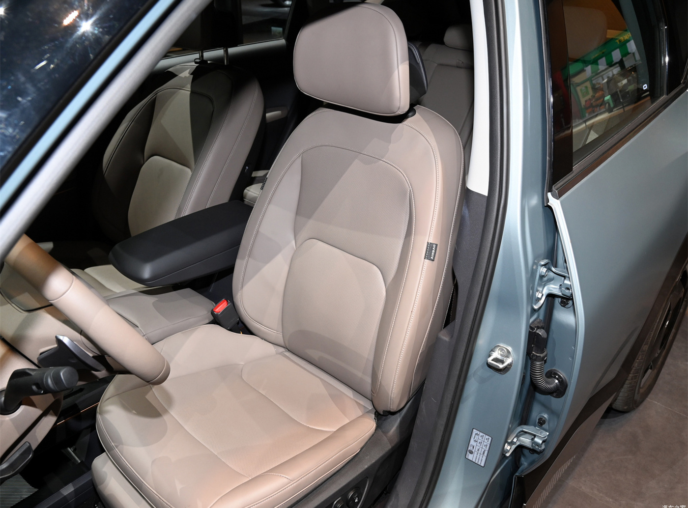 2024 KIA EV5 530 2WD Mini SUV Pure Electro Auto for Adults Single Drive Motor 218 Total Horsepower
