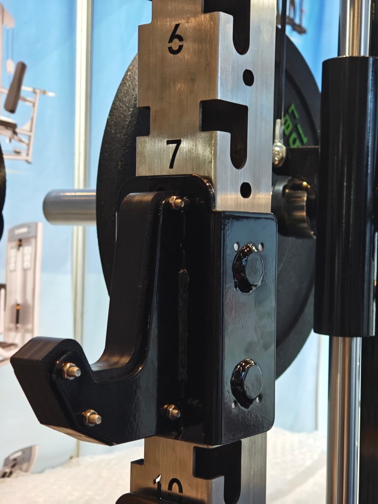 Complete Strength Training System: Power Cage, Squat Rack, and Multi-Functional Smith Machine