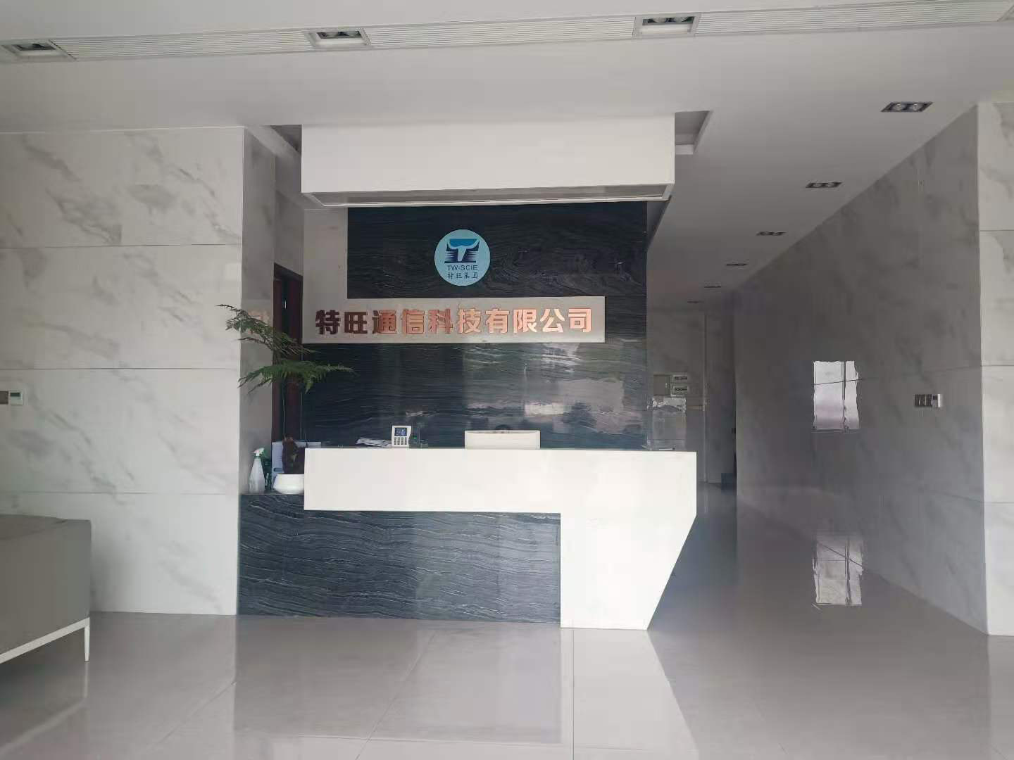 OEM Non Metallic Aerial Fiber Optic Cable 2 - 288 Core Fiber Count With Filling Compound Filler