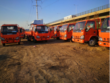 600P 4X2 6 Wheeler Mini Mining Dump Truck Isuzu Engine Euro 5 120HP With 2.2M3 Body Capacity