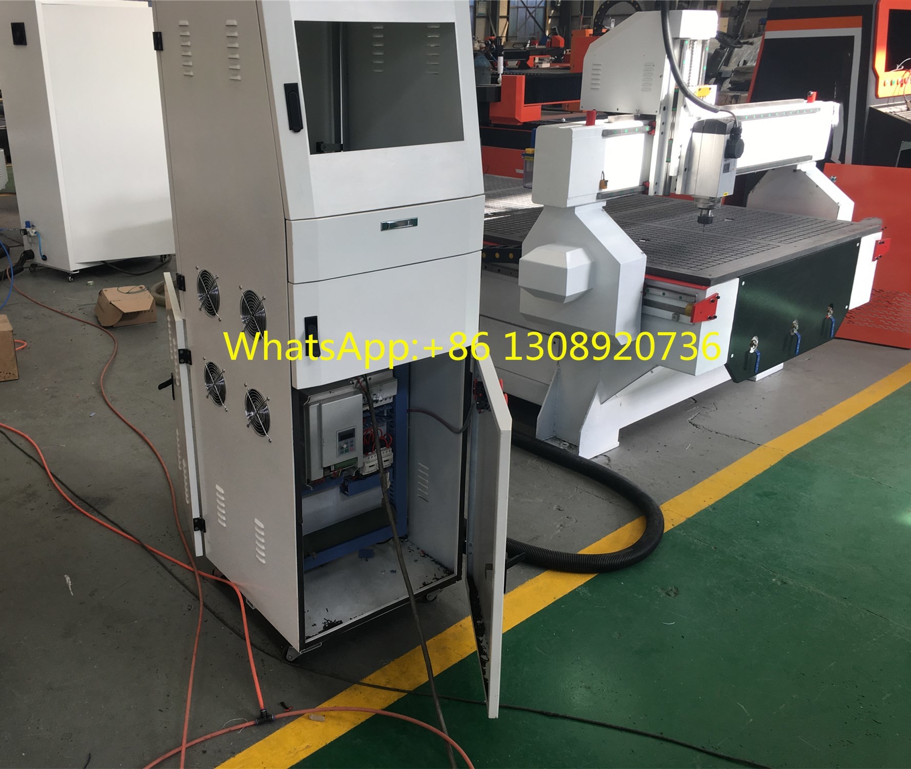4x8 ft Automatic 3D Cnc Wood Carving Machine , 1325 Wood Working Cnc Router for Sale