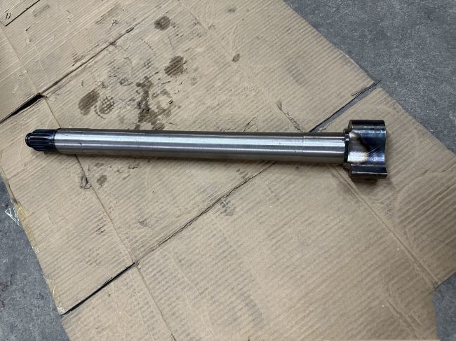 Brake Shaft 712W50301-0112 HOWO Truck Parts Right Brake Shaft MCP16 HOWO T5G