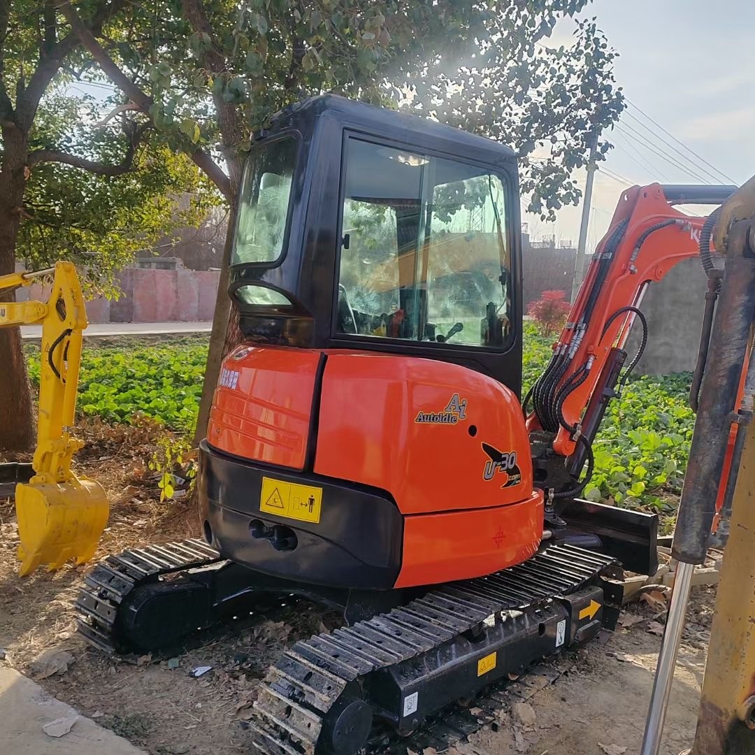 Used Kubota Digger U30 Secondhand 3ton Small Type Mini Crawler Excavator