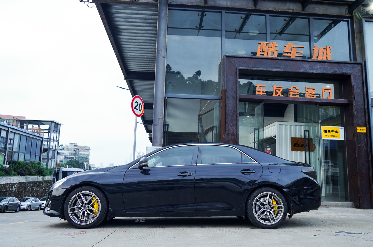 BBK For Toyota Mark X Instlled Big Brake Kit Front P60S Forged 6 Piston Calipers