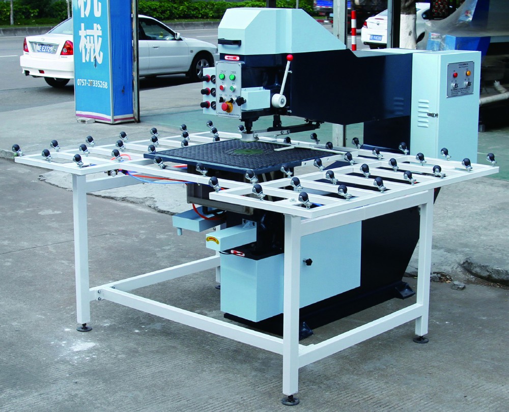 Long service life automatic glass hole drilling machine