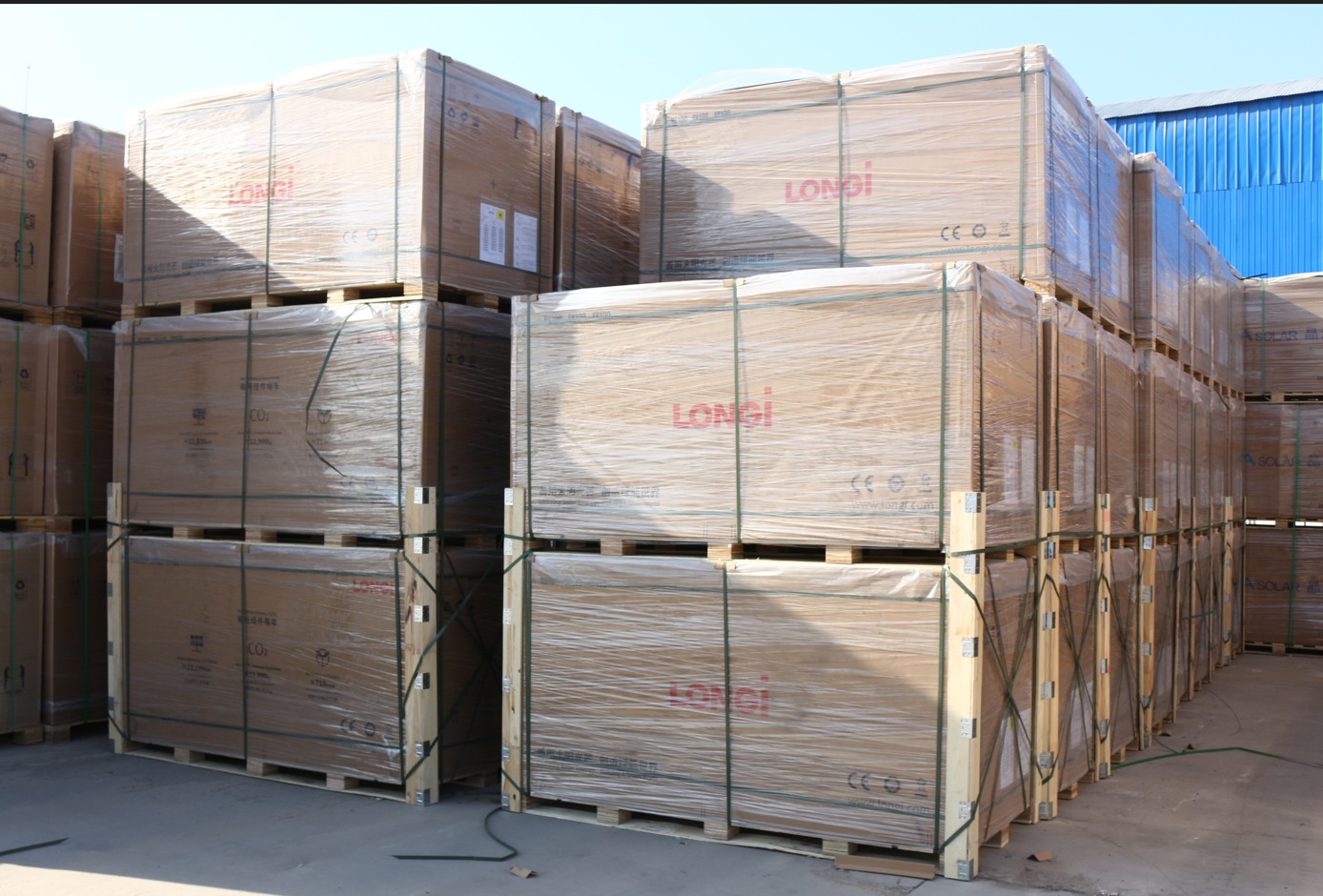 Anodized Aluminium Alloy Frame LONGi Hi-Mo 7 Solar Panels 580w for Maximum Efficiency