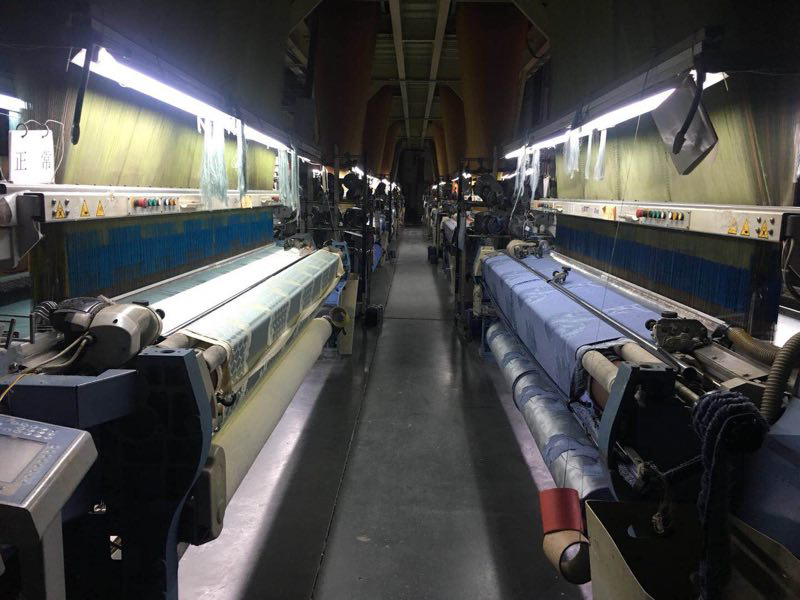 Shrink Resistant Multi Color Upholstery Velvet Fabrics Custom Jacquard Fabric
