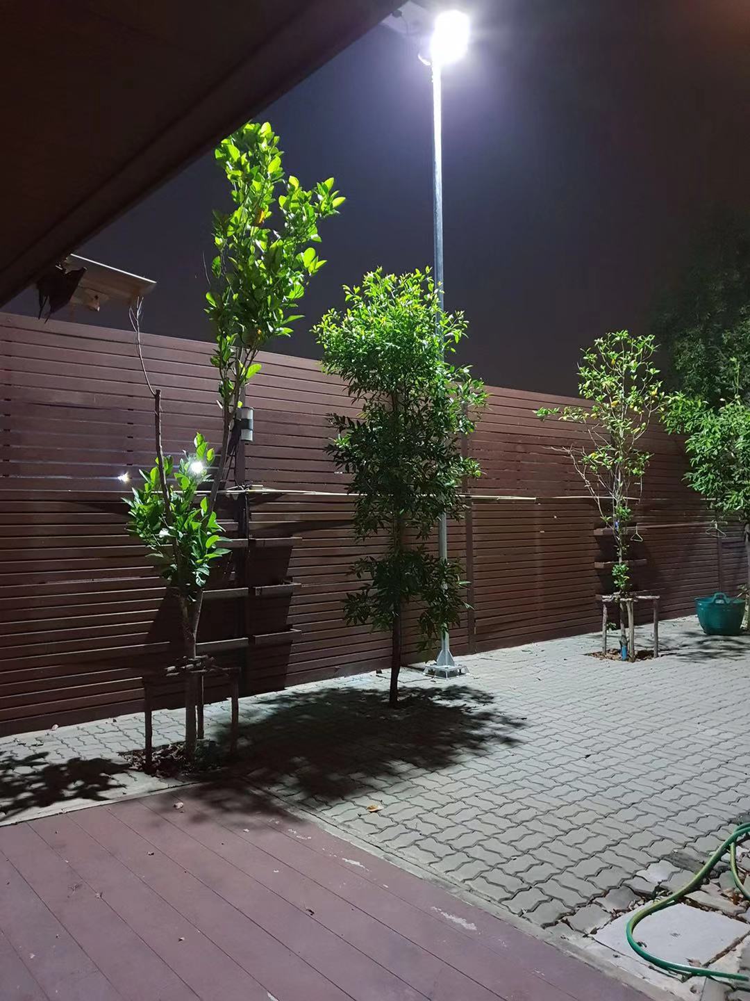Outdoor solar LED street light