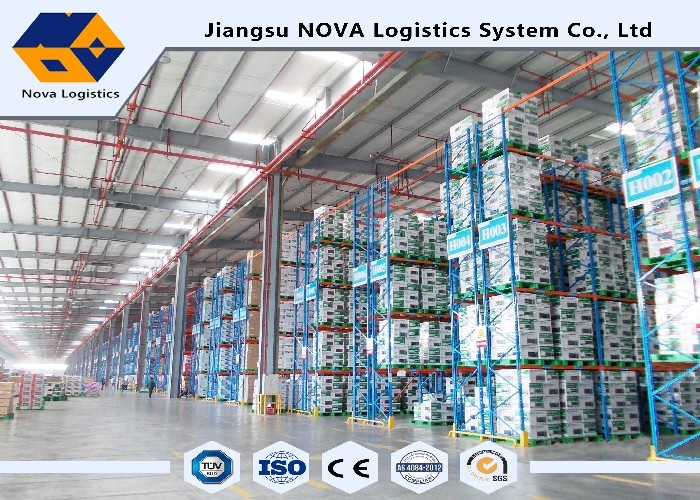TUV Heavy Duty Steel Storage Racks Bottom Level For Lowering Structure Costs