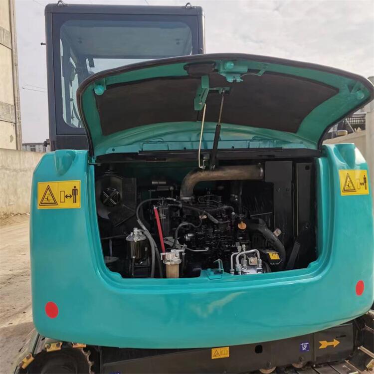 Original Used Kobelco SK75 Excavator Second Hand 7 Ton Mini Earth-moving Machinery Digger