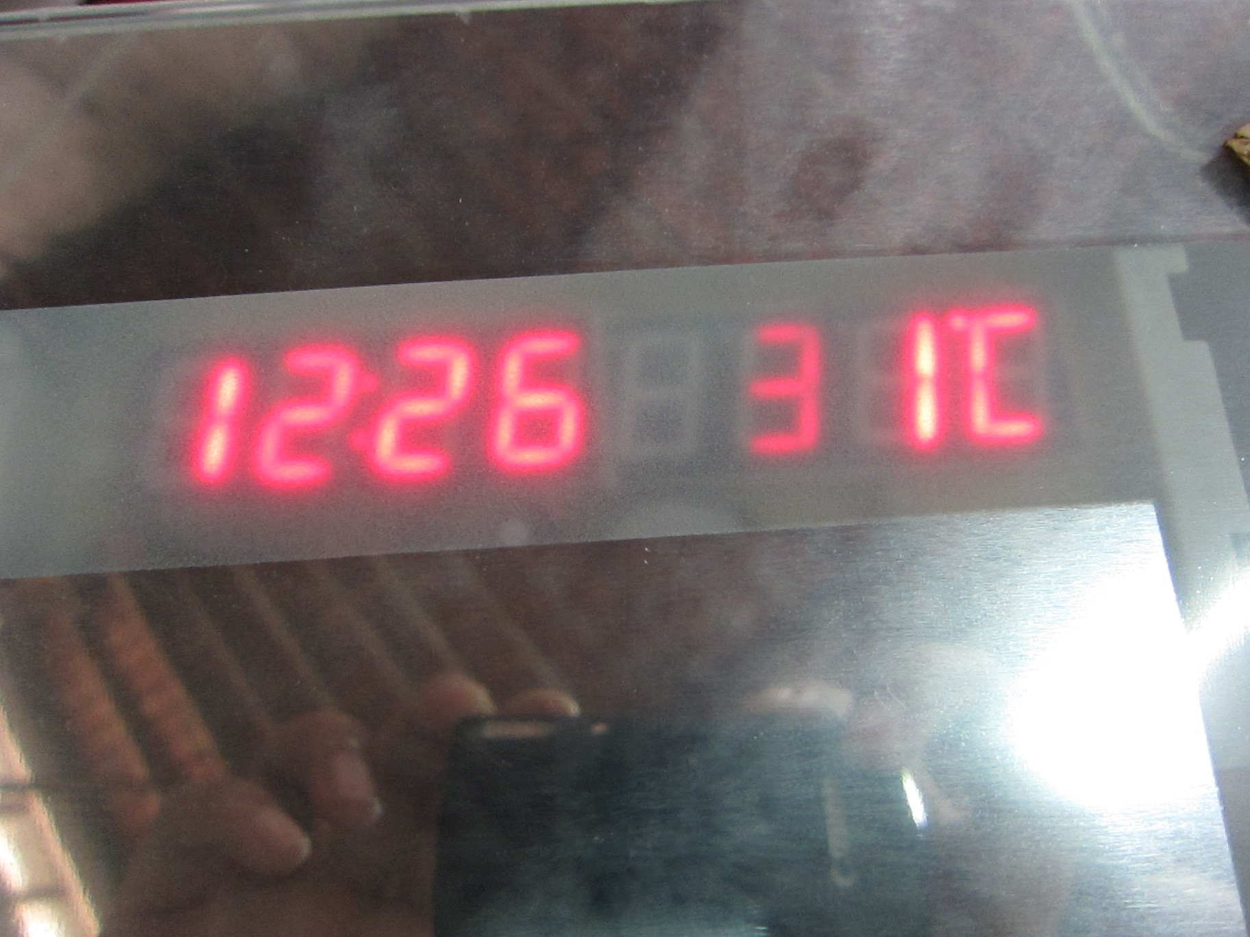  LED mirror with locks Manufactures