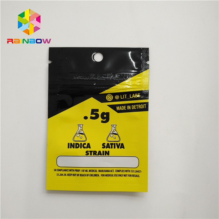 Resealable Herbal Incense Packaging Plastic Pouch 3 Side Sealed With Zipper Tear Notches
