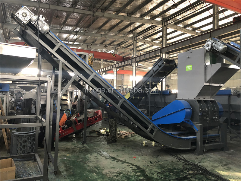 1000kg/H Waste Plastic Shredder Machine 600-1500mm Waste Plastic Crusher