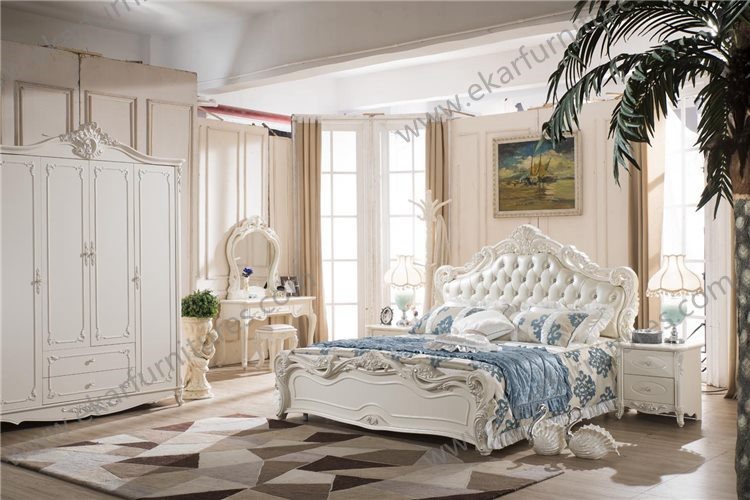 Neoclassical Bedroom Furniture Wooden Clothes Cabinet D-9002