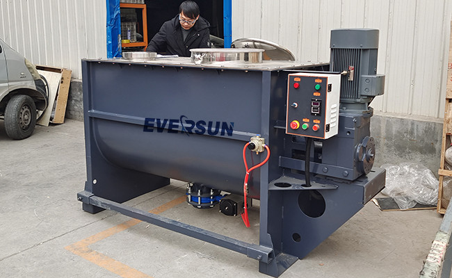 Automatic 250 Kg Spiral Ribbon Mixer Pepper Powder Mixing Machine For Glaze