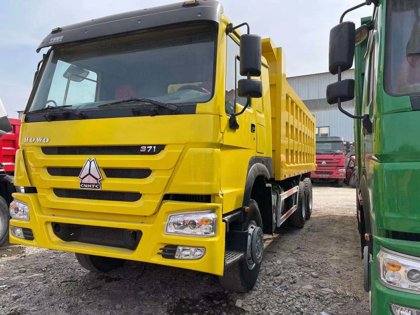 USED DIESEL howo DUMP TRUCK Auto Transmission 2015-2021 china Used for Benefit howo heavy truck