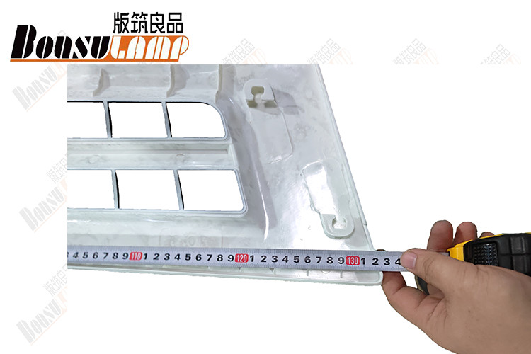 Isuzu Auto Parts NPR05 Grille 8-97582414-* With OEM 8-97582414-*