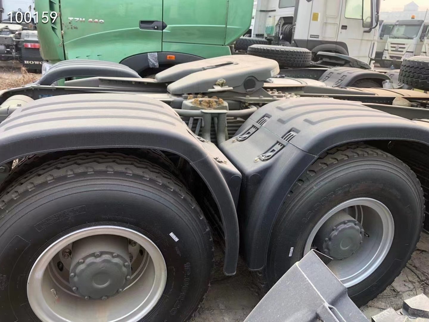 Used Howo Trucks 6*4 371hp Left Steering Used Tractor Units Sino Truck