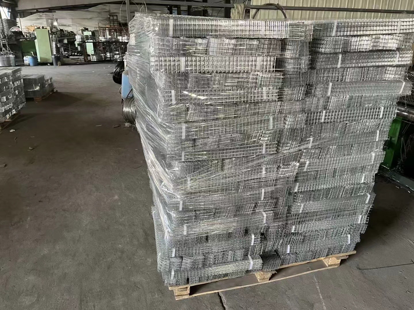 3x3 2x2 Galvanized Welded Wire Mesh Panels High Tension Strength