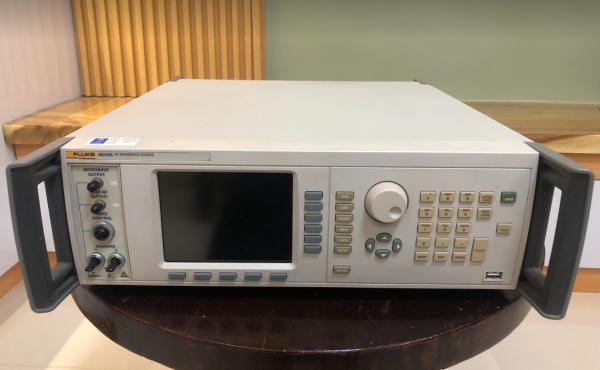 Tested Fluke 96270A 27 GHz Low Phase Noise Reference Source multi product