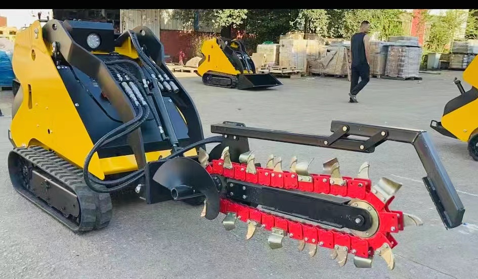 1330 kg Machine Weight Mini Tracked Skid-Steer Loader Powerful and Compact