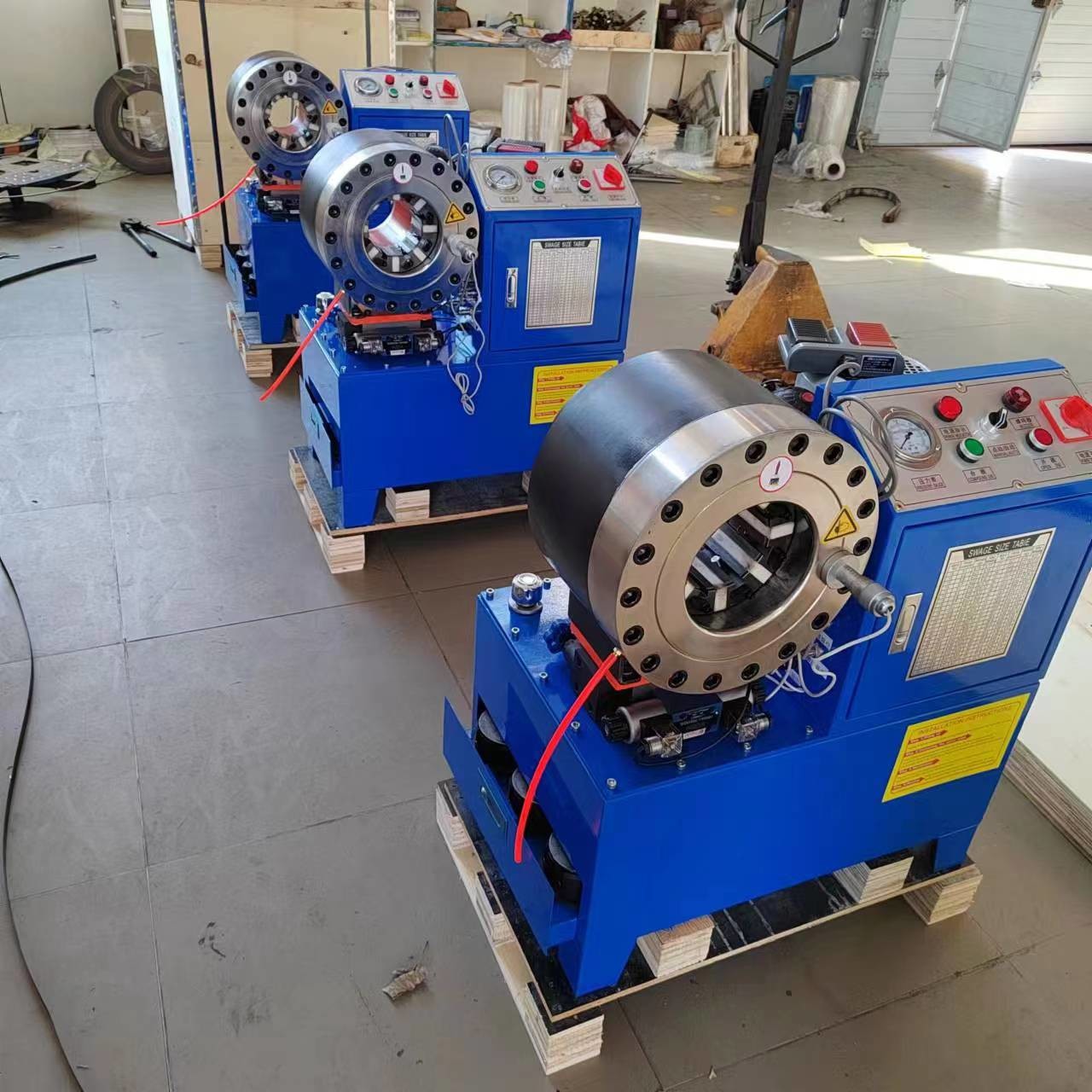 Accurate Crimping DX68 Hose Crimping Machine ±0.01mm 600T Crimping Force 245Kg
