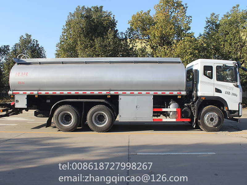 Dong Feng 22 Cubic Meter Liquid Loaded Vehicle