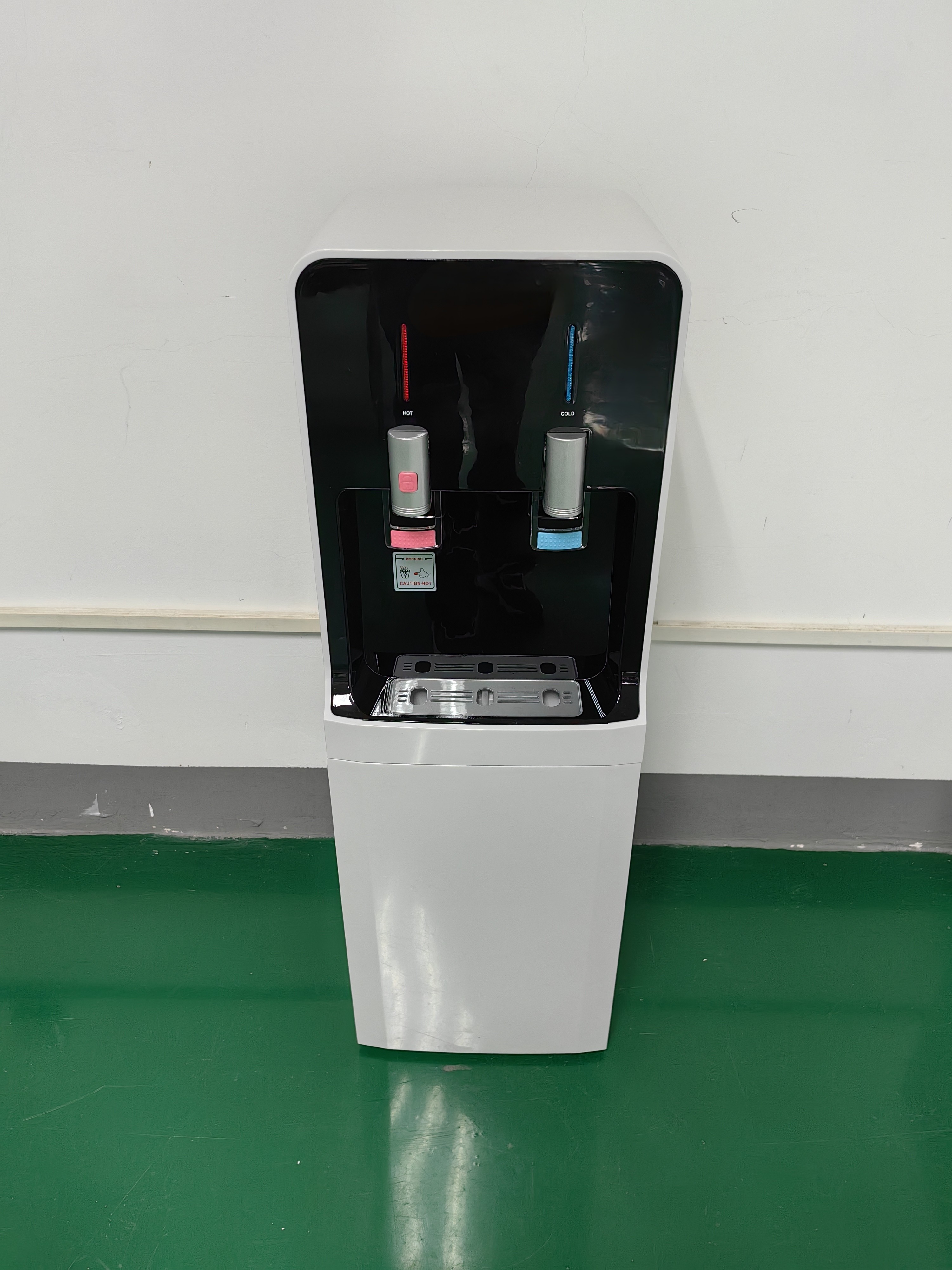 Antiscalding Bottleless Hot And Cold Water Dispenser For Office Use 220V/50Hz or Customized