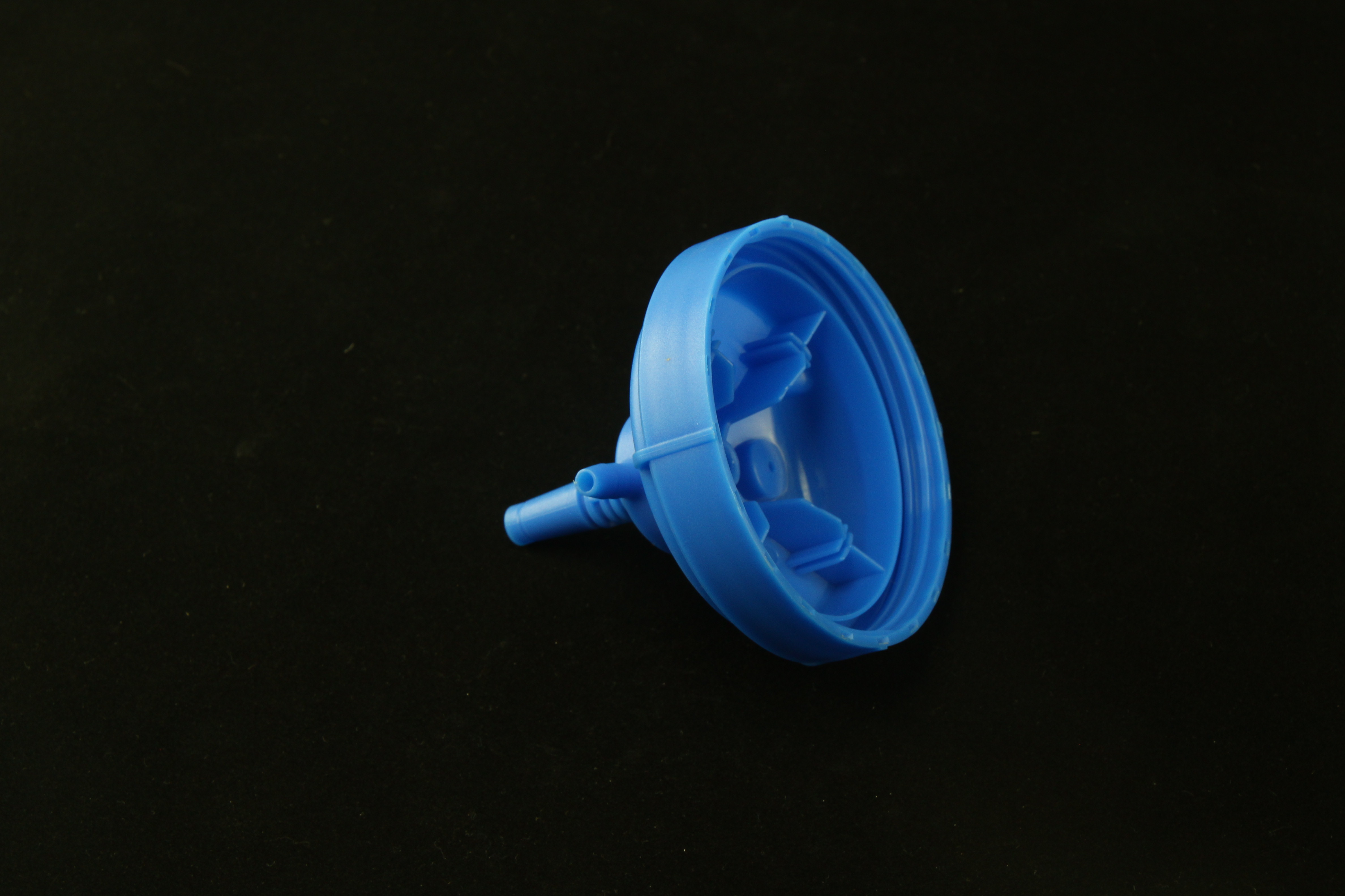 Cold Runner Custom Plastic Moulding Deckel with PBT For Office Automotive.