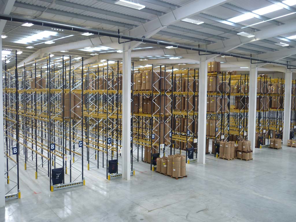 Heavy Metal Pallet Beam Shelf Warehouse Storage High Density Teardrop Pallet Racking System