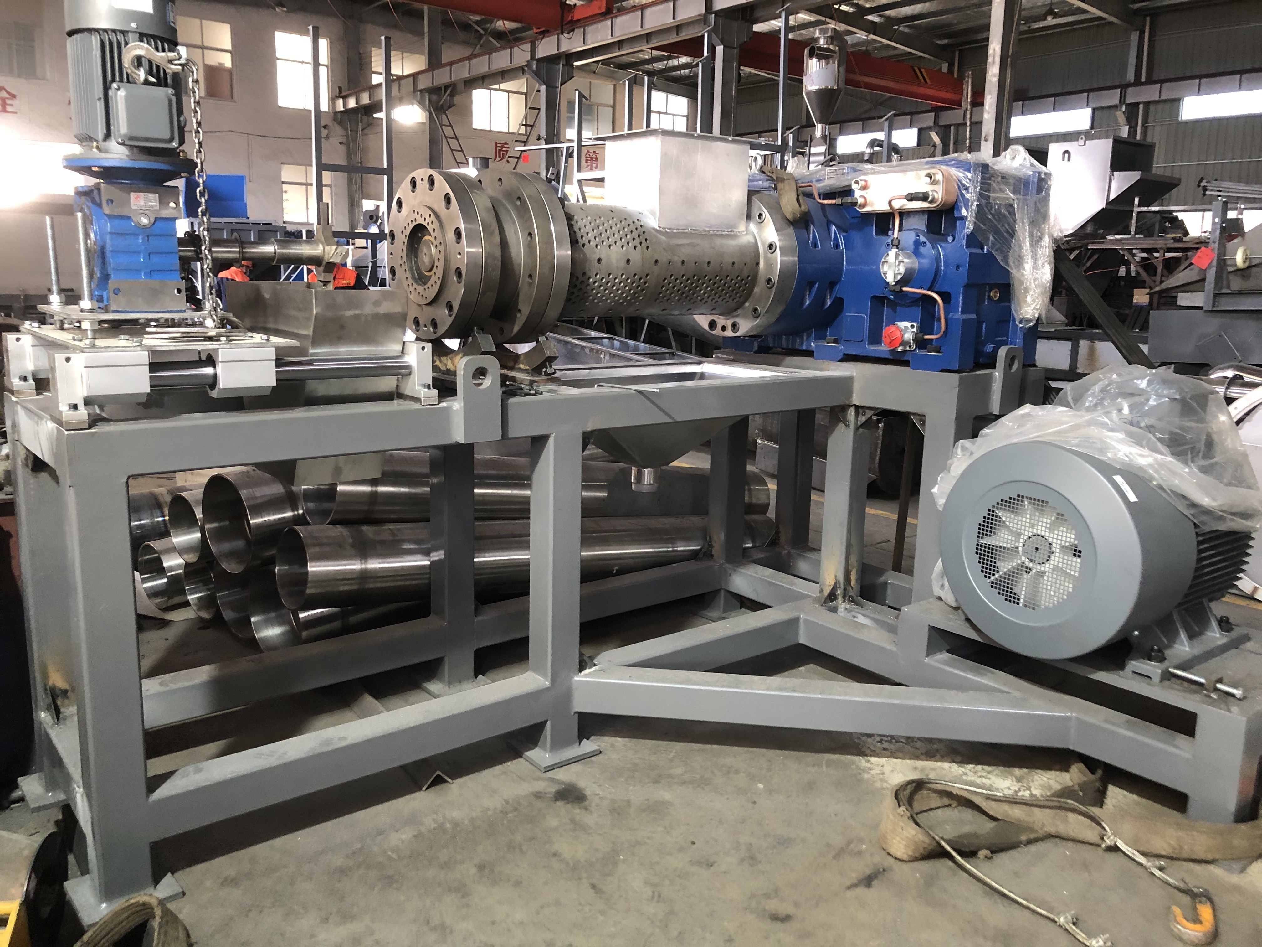 PP PE Plastic Scrap Washing Machine , Squeezing Plastic Dryer Machine
