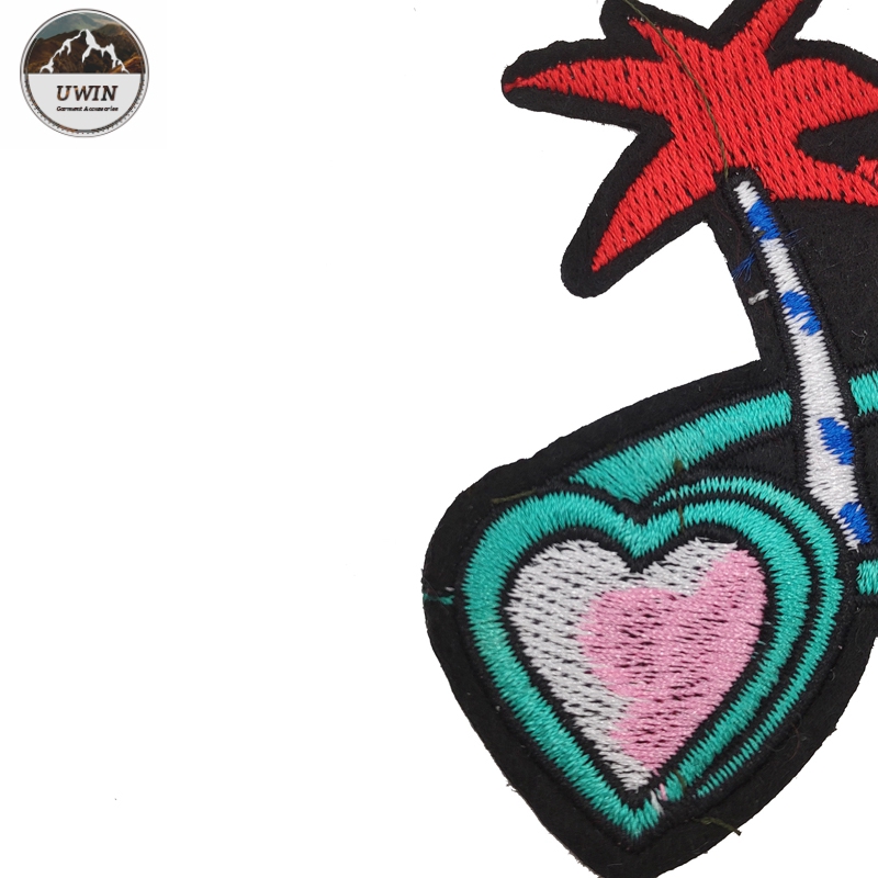 Retro Glasses Embroidery Designs Patches Eco Friendly Material For Clothing