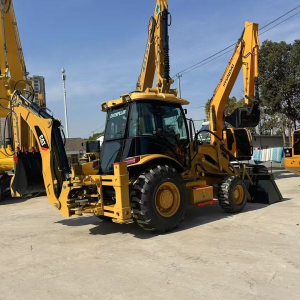 Quality Cat420F backhoe loader, suitable for construction, municipal engineering,agriculture for sale
