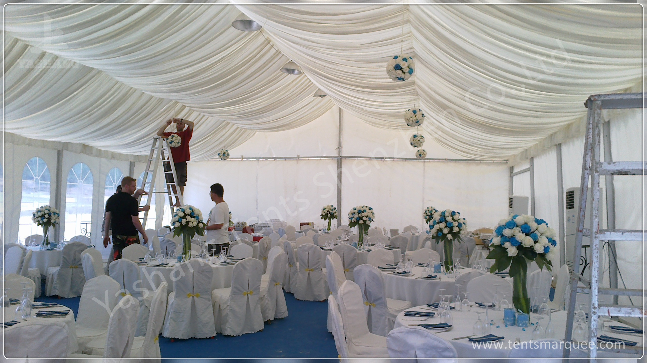 A-Frame Shape Outdoor Event Tent Transparent PVC Windows Aluminum Alloy Frame