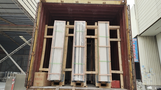 Scratch And Stain Resistant Porcelain Wall Slabs In White