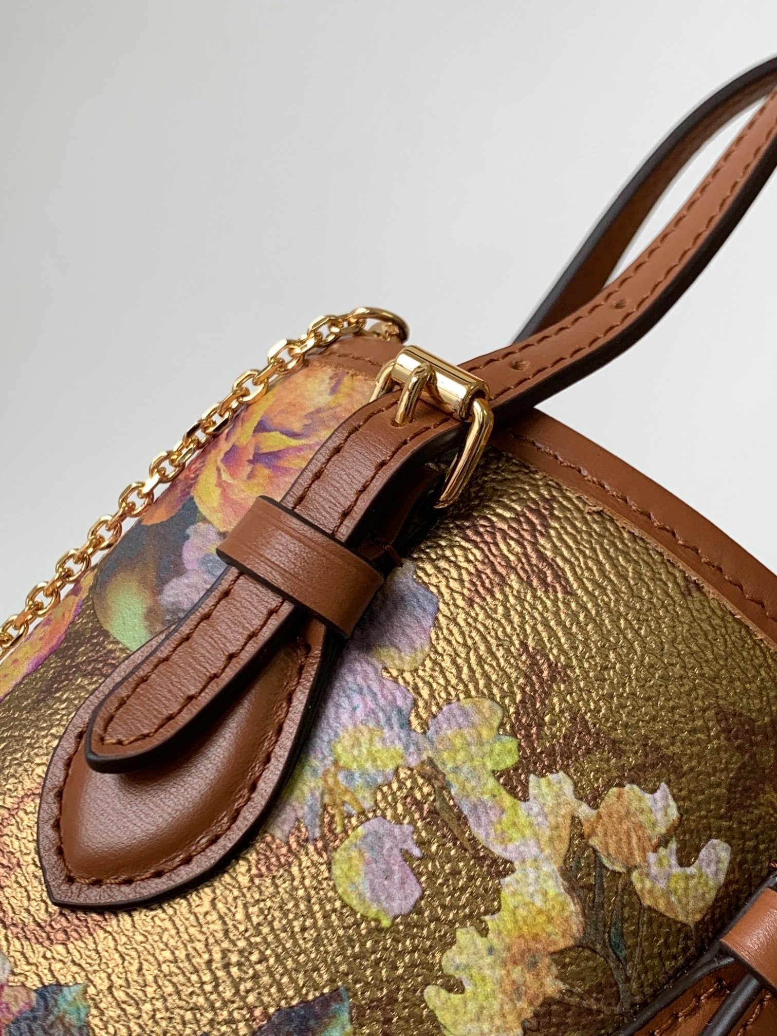 Metallic Flower Louis Vuitton Neverfull Bucket Bags M81724