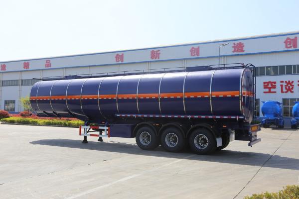 3-Axles Carbon Steel 40000-50000L Oil Tank/Fuel Transport Tanker Semi Truck