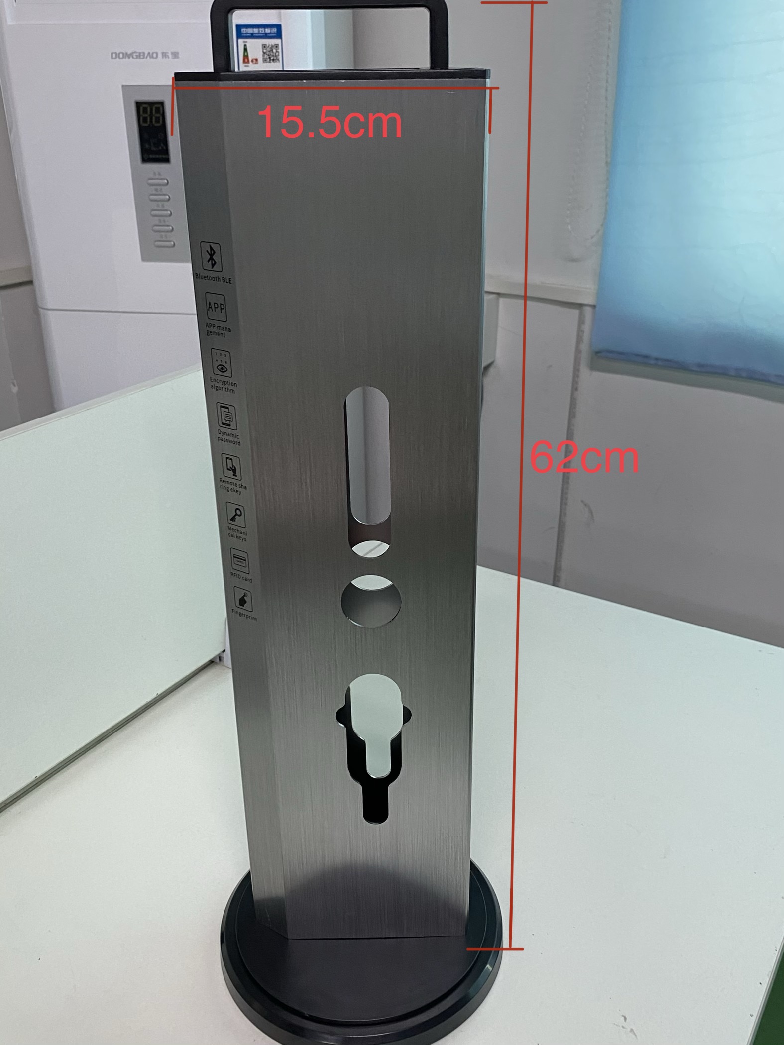 Gold Fingerprint Password Smart Digital Door Lock Display Rack For Exhibition Stan