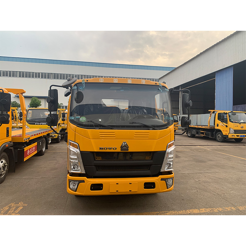 SINOTRUK HOWO 8x4 4x2 Traffic Tow EURO 5 Road Wrecker Truck