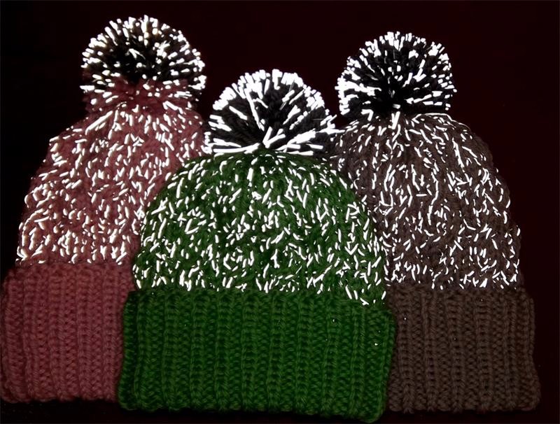 Custom Embroidery Light Reflective Thread Knitting Yarn For T-Shirt Logo Clothing Purple
