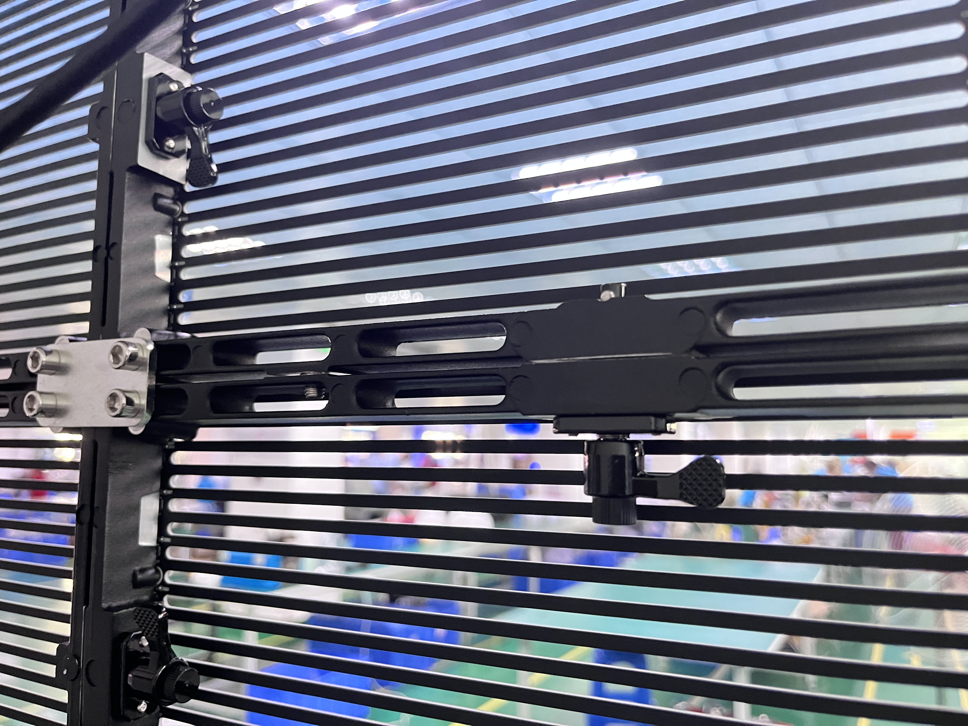 Outdoor Media LED Grid Screen Transparent Flexible Led Screen P100 P80 P50 P40