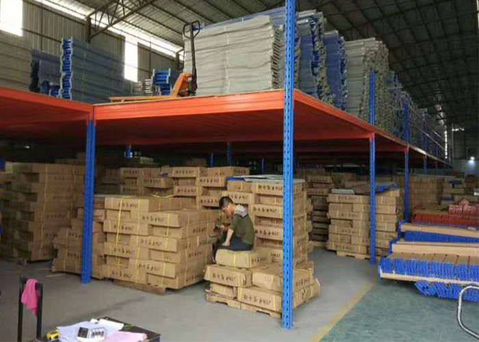 Engineered Industrial Steel Structure Mezzanine Floor Powder Coated For Warehouse