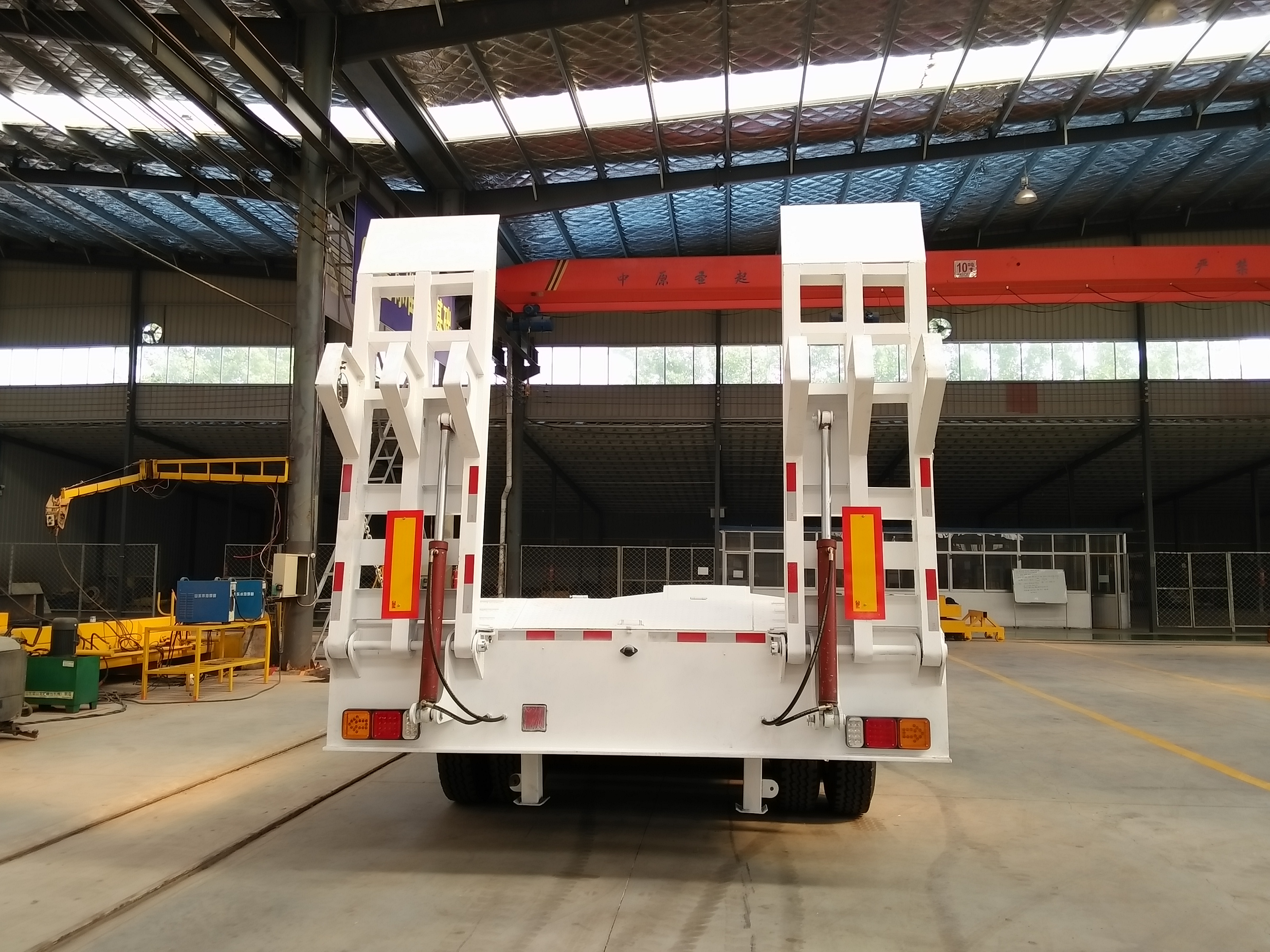 Hydraulic Multi Axle 35-100 Ton Bulk Cargo Carrier Lowboy Trailer Within Your Budget